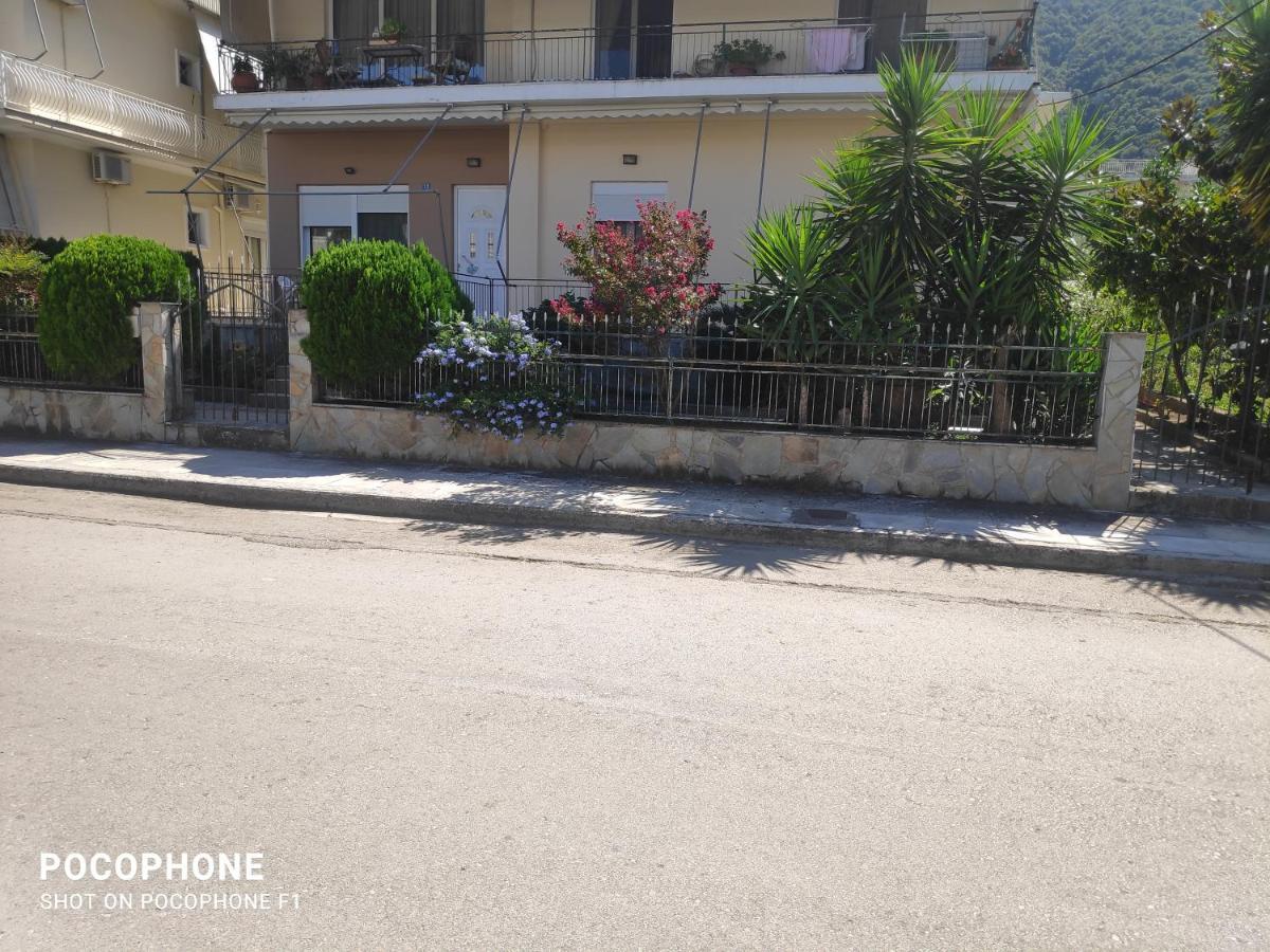 Κεντρικό, Άνετο Και Ζεστό Διαμέρισμα カメナブルナ エクステリア 写真